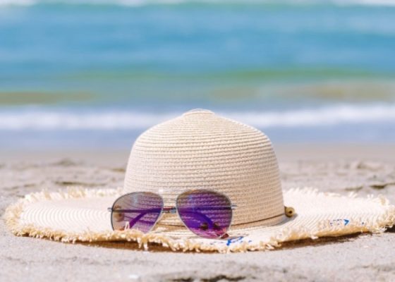 Bôi kem chống nắng đúng cách không bị đen da