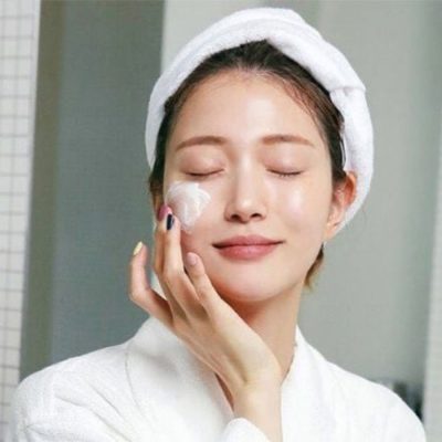 Hướng dẫn bôi kem chống nắng đúng cách