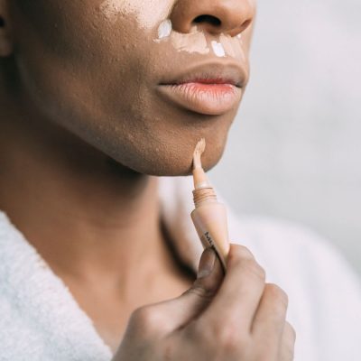 Lưu ý khi kết hợp kem chống nắng và kem nền