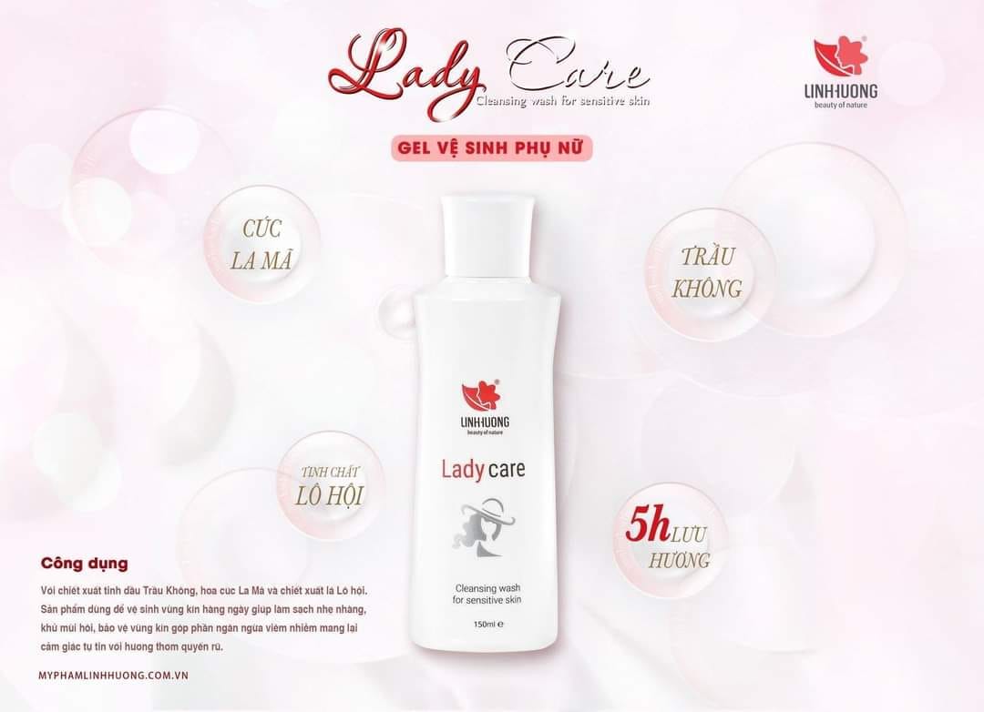 Dung dịch vệ sinh Linh Hương với thành phần chiết xuất từ thiên nhiên